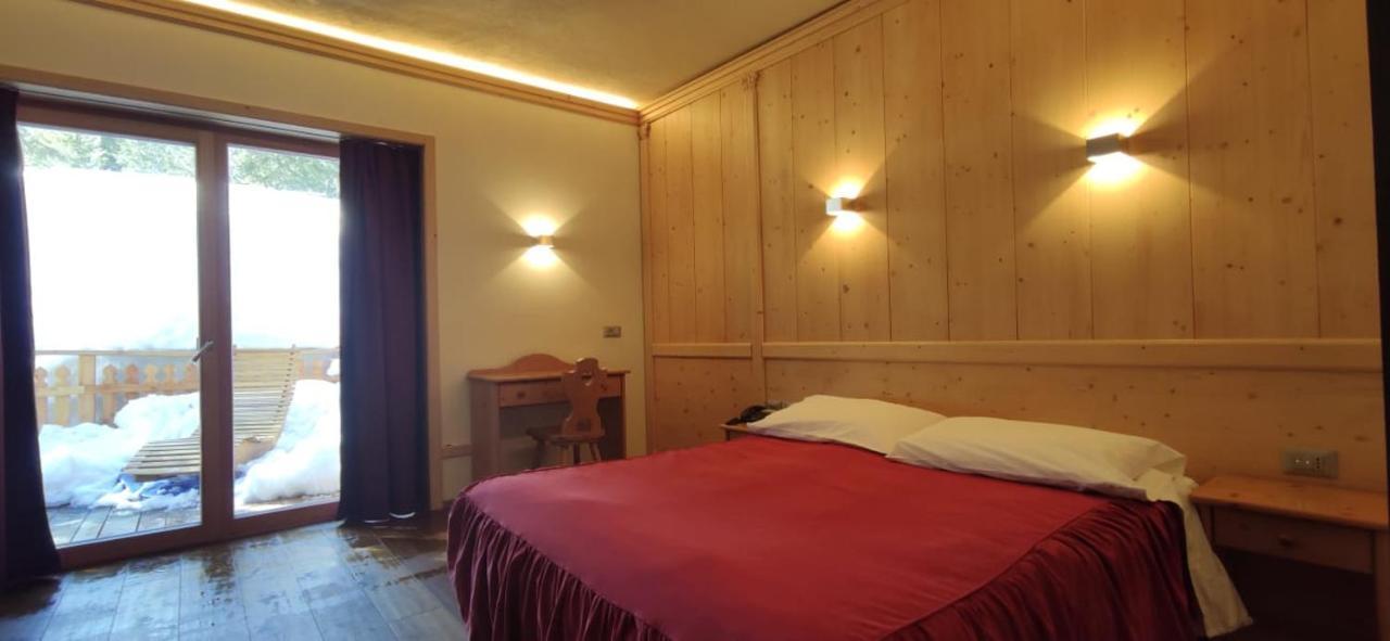 מיזורינה Albergo Chalet Lago Antorno מראה חיצוני תמונה