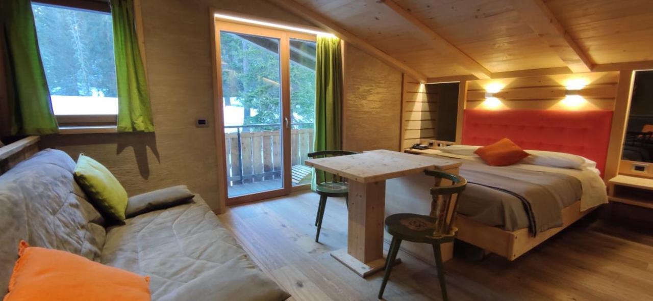 מיזורינה Albergo Chalet Lago Antorno מראה חיצוני תמונה