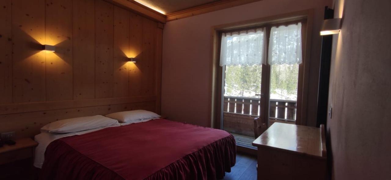 מיזורינה Albergo Chalet Lago Antorno מראה חיצוני תמונה