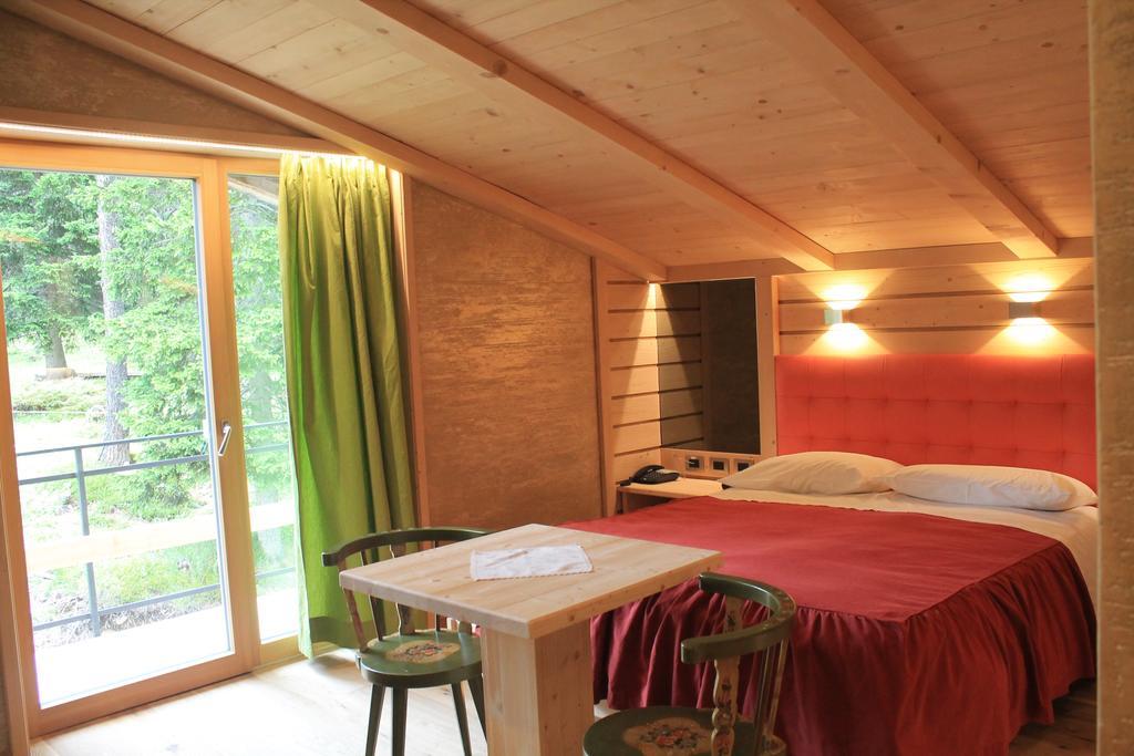 מיזורינה Albergo Chalet Lago Antorno מראה חיצוני תמונה