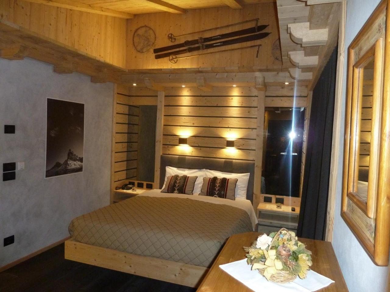 מיזורינה Albergo Chalet Lago Antorno מראה חיצוני תמונה