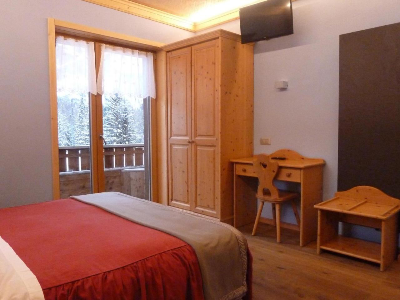 מיזורינה Albergo Chalet Lago Antorno מראה חיצוני תמונה