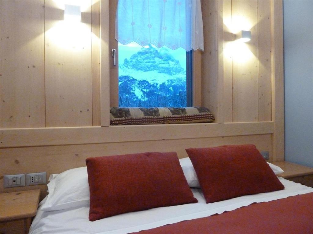מיזורינה Albergo Chalet Lago Antorno מראה חיצוני תמונה